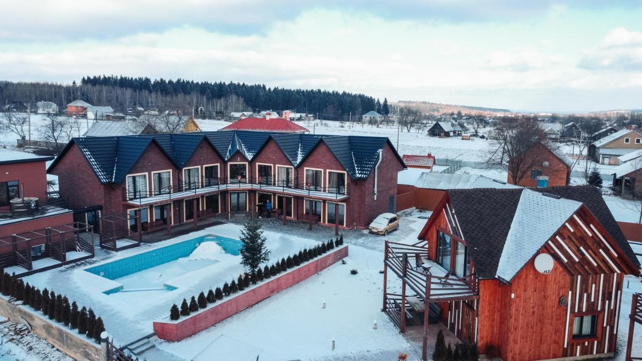 ホテル Four Seasons In Carpathians ミホヴォ エクステリア 写真